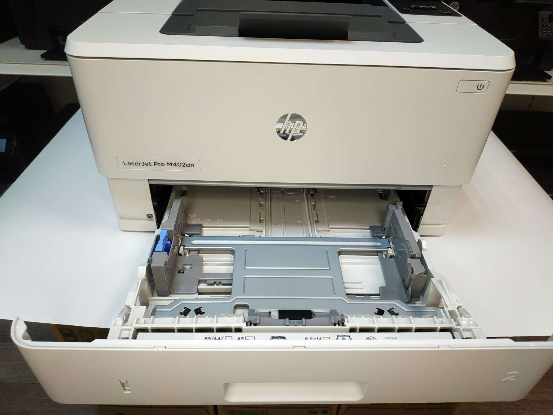 Принтер HP Laser Jet Pro M402dn